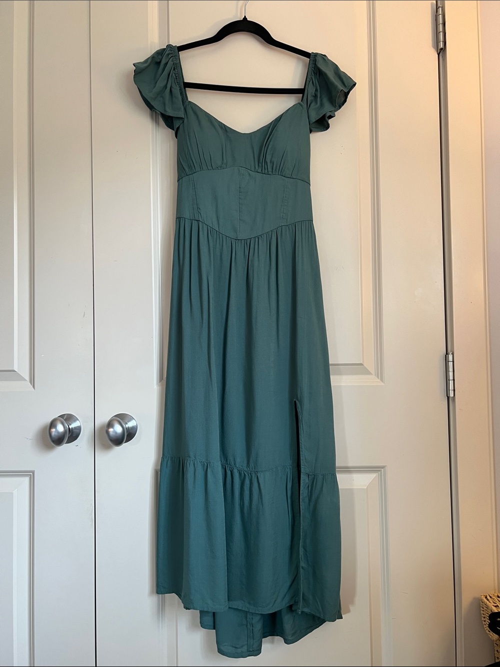 Hollister Lace Back Midi Dress - Picture 3 of 8